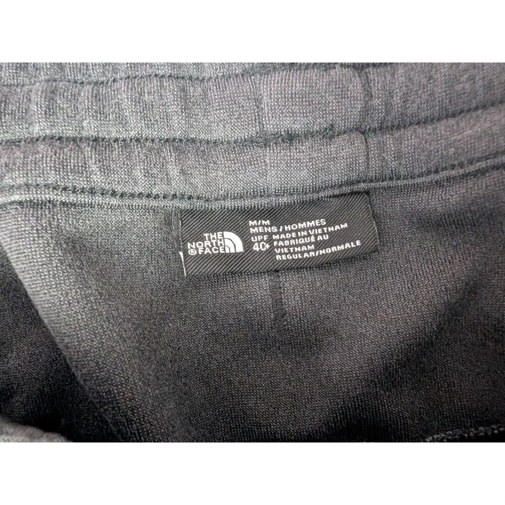 The North Face Men's Joggers M Medium Gray Sweatpants NF0A7ZUX FA22